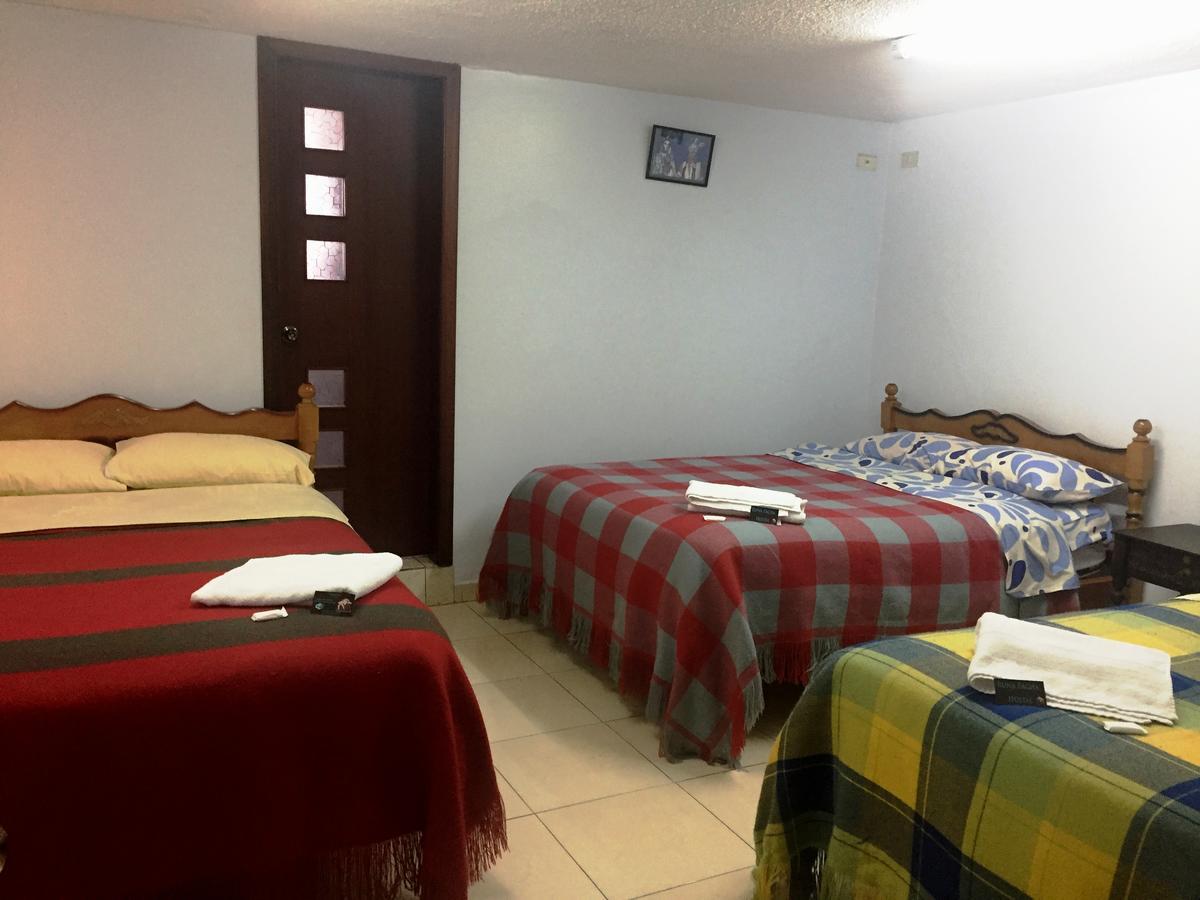 Hostal Runa Pacha 奥塔瓦洛 外观 照片
