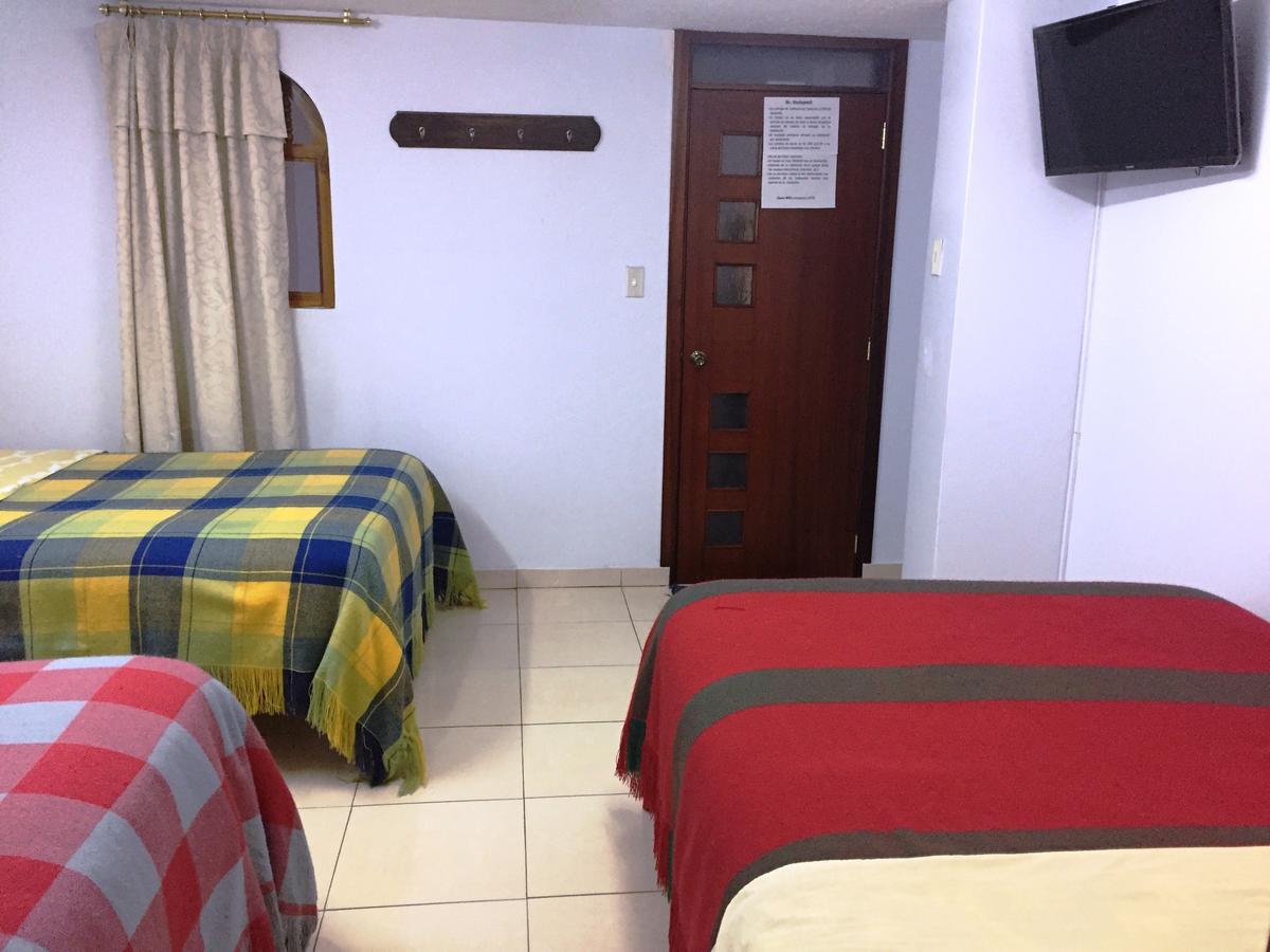 Hostal Runa Pacha 奥塔瓦洛 外观 照片